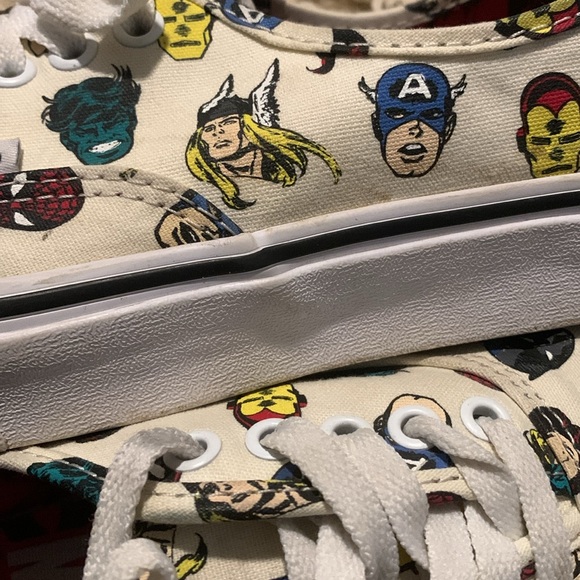 VANS x MARVEL Low Lace Up Sneaker. Mens Sz. 9 Multicolor 134171001 pre-owned - Picture 8 of 9